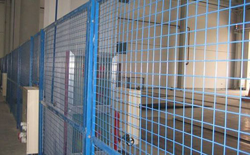 金屬防護(hù)網(wǎng)