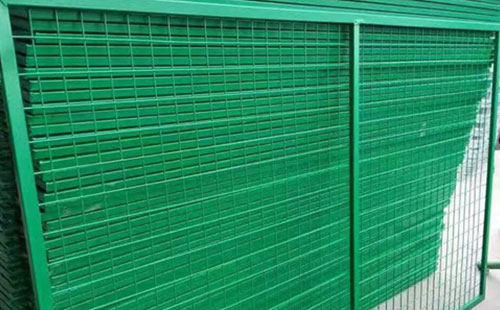 金屬防護(hù)網(wǎng)