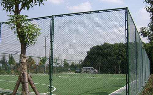 體育場(chǎng)圍欄